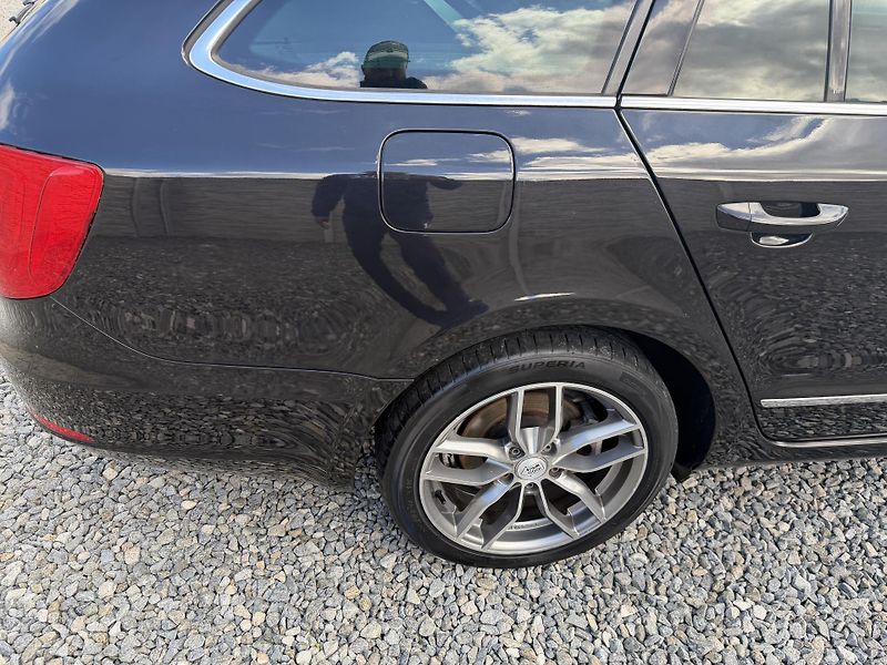 Škoda Superb 2.0TDi 170PS 6R 4x4 0% KOROZE! - fotka 48 z 157