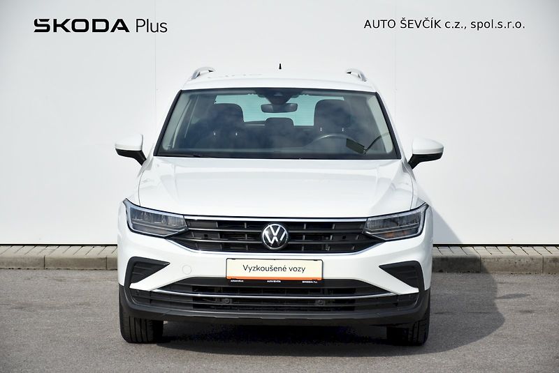 Volkswagen Tiguan (2021) LIFE 1.5 TSI 110KW DSG - fotka 4 z 32