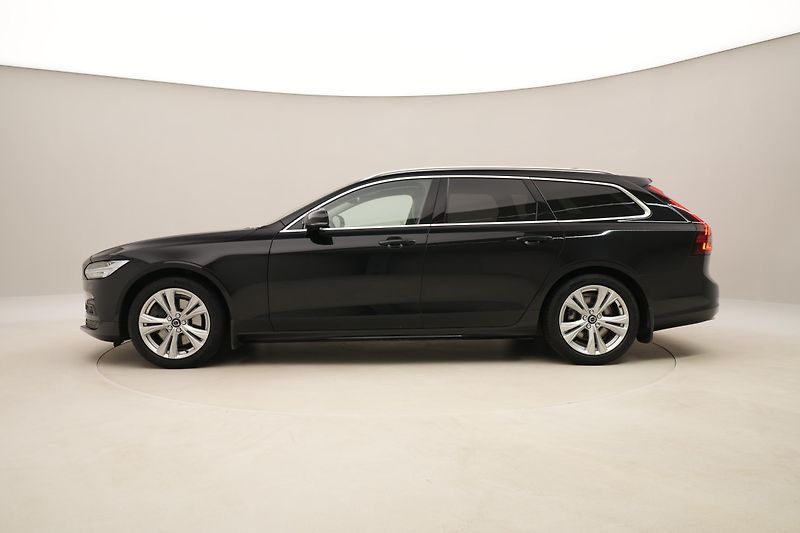 Volvo V90 B4 MOMENTUM AUT  - fotka 9 z 45