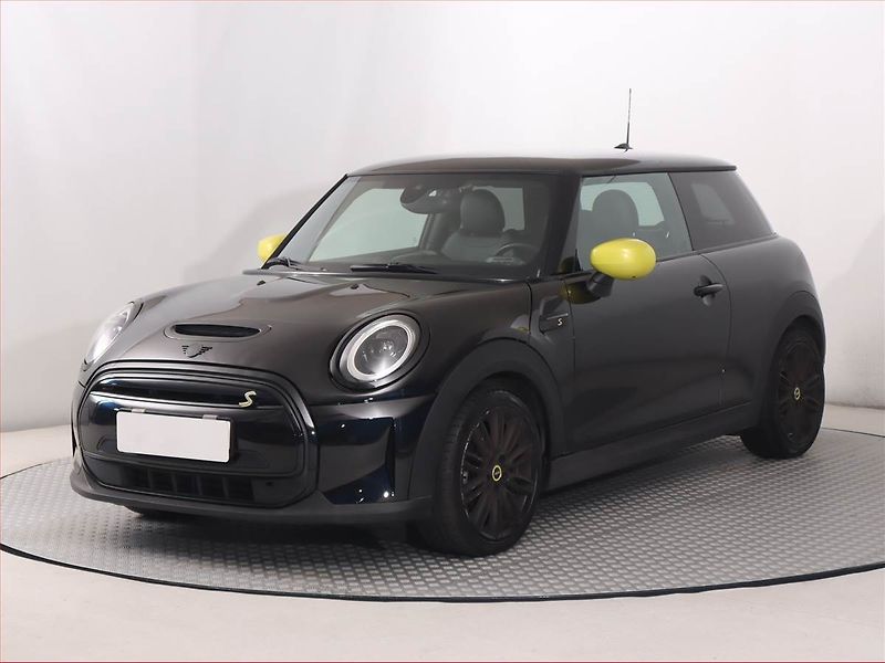 Mini Ostatní (2021) Cooper SE 32 kWh, SoH 96% - fotka 2 z 22