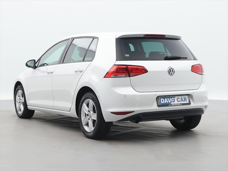 Volkswagen Golf 1,2 TSI 77kw ORIG.ALU Perleť - fotka 5 z 27
