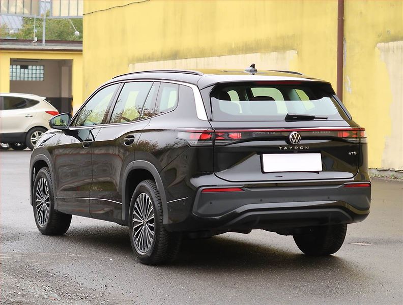 Volkswagen Tayron (2026) 1.5 eTSI, digi klima - fotka 4 z 32