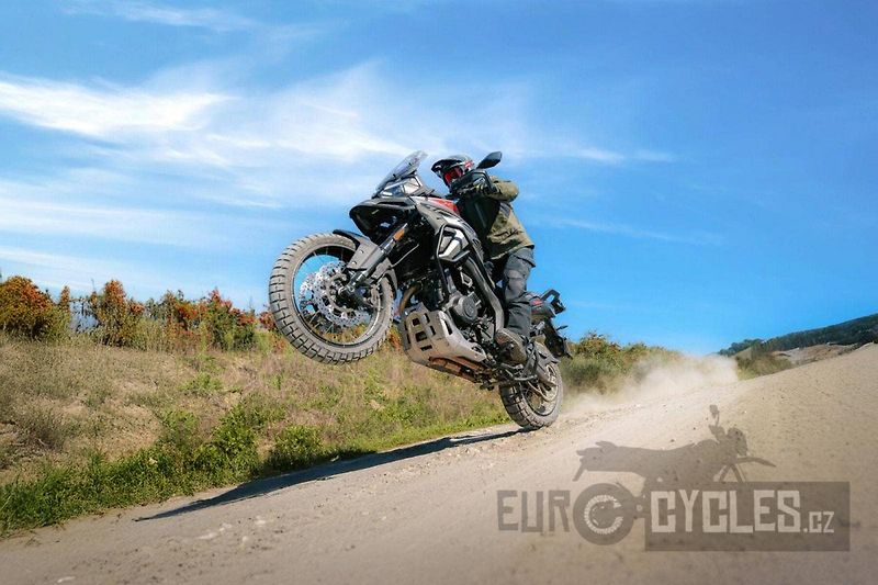 Morbidelli (2026) T 1002 VX - Kufry v ceně - fotka 11 z 23