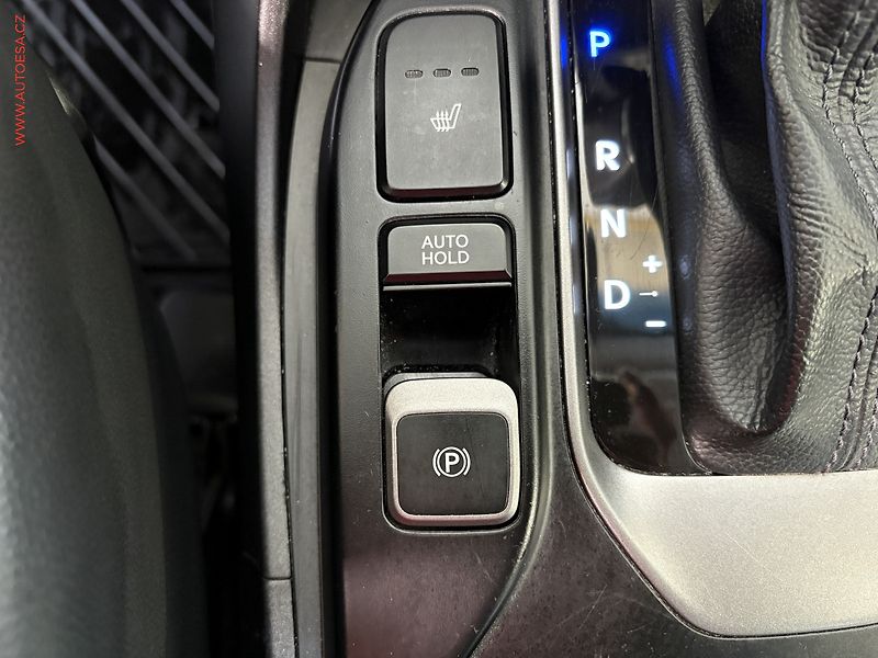 Hyundai Santa Fe (2012) 2.2 CRDi 4x4, Premium - fotka 18 z 18