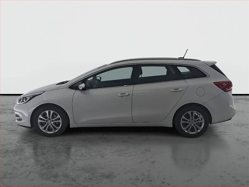 Kia Ceed (2014) 1.6 CRDi, Navi, Tempomat - fotka 3 z 17