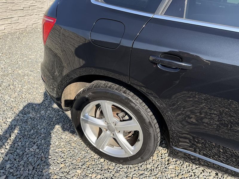 Audi Q5 2.0TSi 4x4 210PS KUŽE ALU AUT! - fotka 50 z 158
