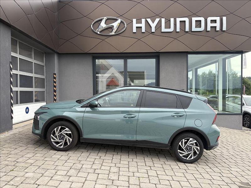 Hyundai Bayon 1,2 Smart MT - fotka 3 z 17
