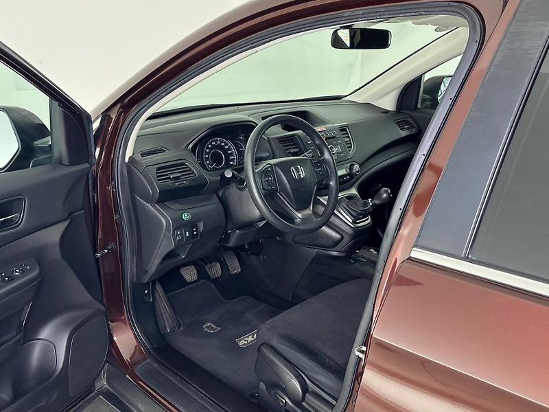 Honda CR-V Comfort 4x4 - fotka 6 z 29