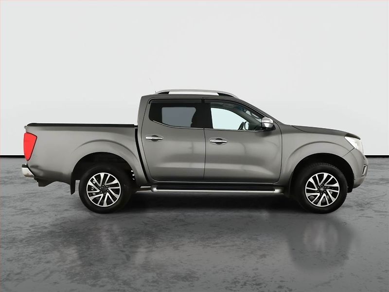 Nissan Navara (2016) 2.3 dCi, 4X4, Automat, Navi - fotka 6 z 18