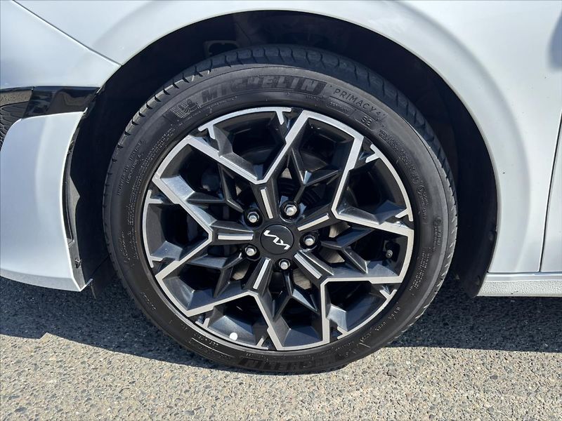 Kia Ceed 1,5 AT GT Line ZÁRUKA TÁŽNÉ - fotka 39 z 47