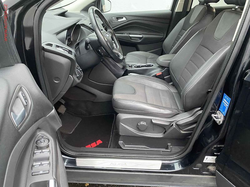 Ford Kuga (2013) 2.0TDCi 4x4, AT, navi, xenon - fotka 9 z 19
