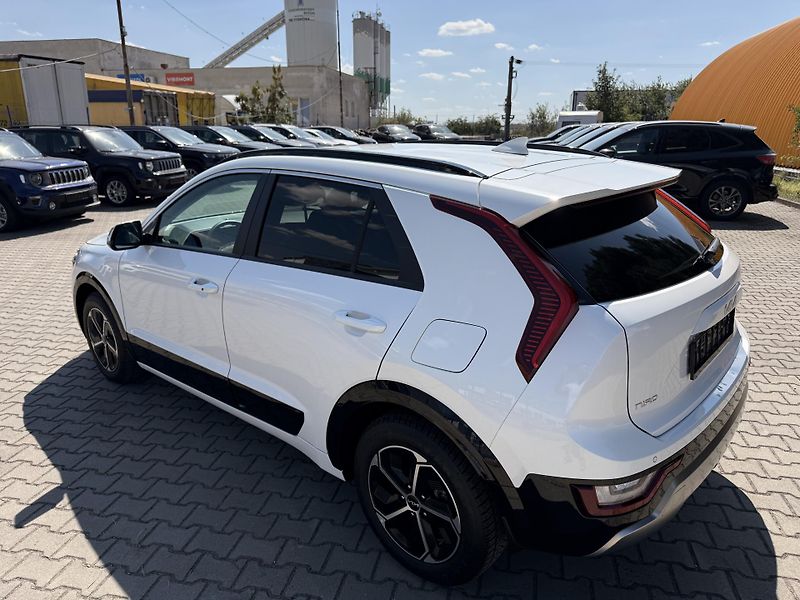 Kia Niro (2023) 1.6 GDI,HEV,REZERVOVÁNO - fotka 15 z 43