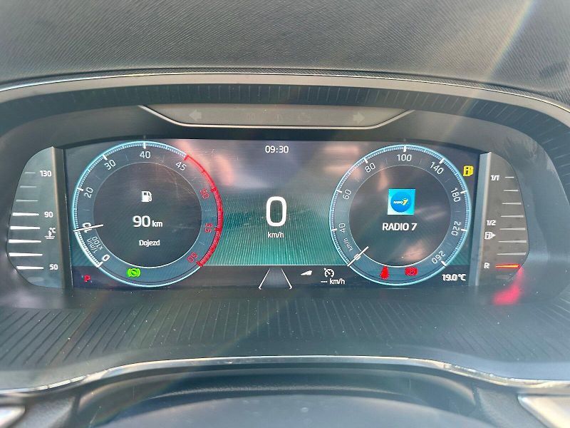 Škoda Octavia (2022) 2.0 TDI 110kW DSG Style Combi - fotka 12 z 21