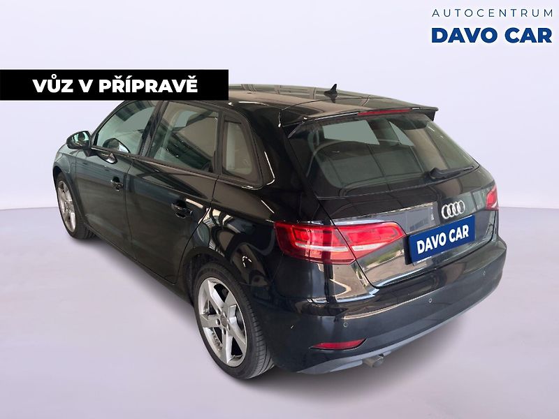 Audi A3 1,6 TDI 85 kW Sportback CZ - fotka 4 z 12