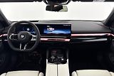 BMW Řada 5 540d xDrive Touring - náhled 7