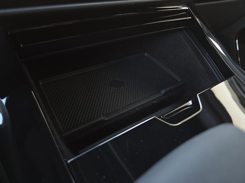 Land Rover Range Rover Sport P460e D-SE HUD PANO R22 TZ - fotka 59 z 71