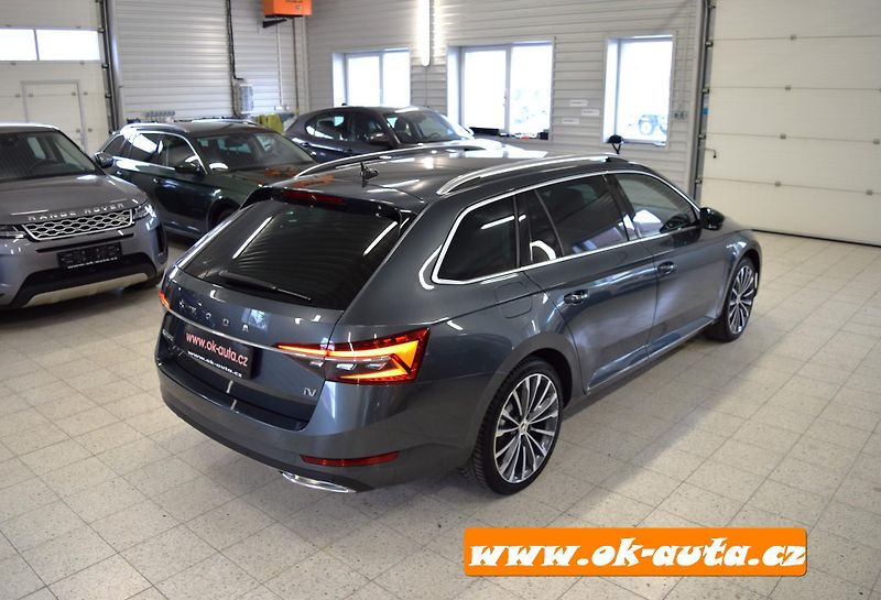 Škoda Superb 1.4 TSI iV LAURIN & KLEMENT  - fotka 8 z 77