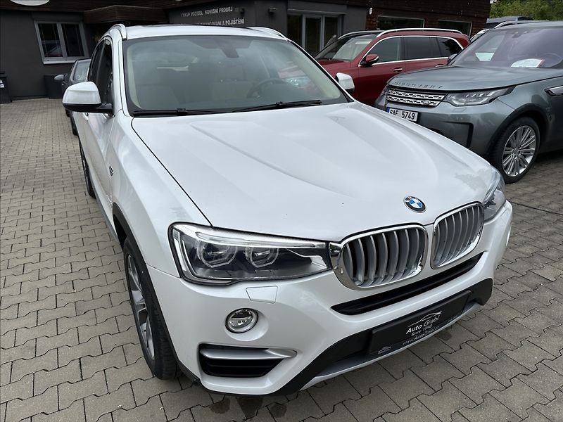 BMW X4 20d Xdrive Sport - fotka 3 z 31