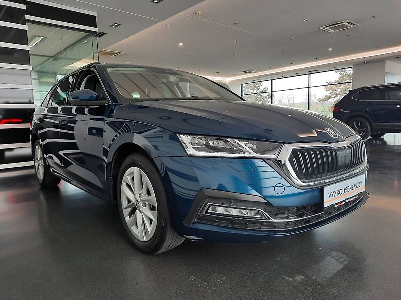 Škoda Octavia (2022) Combi Style Plus 2.0 TDI (110k - fotka 28 z 28