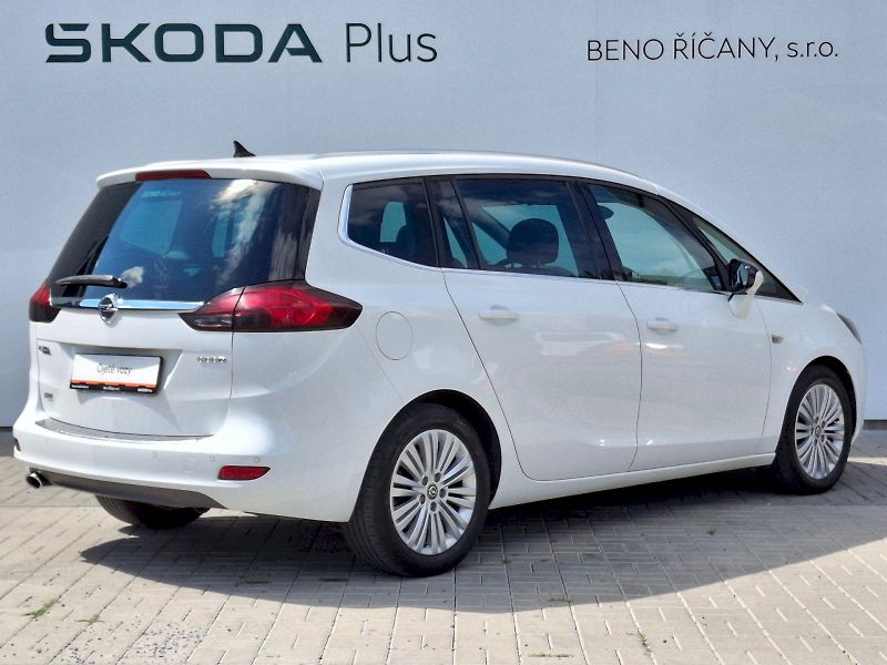 Opel Zafira (2015) Tourer 2,0CDTi 125kW - fotka 2 z 29