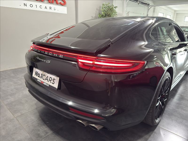 Porsche Panamera 4,0   4S 421HP APPROVED 27 SOF - fotka 31 z 37