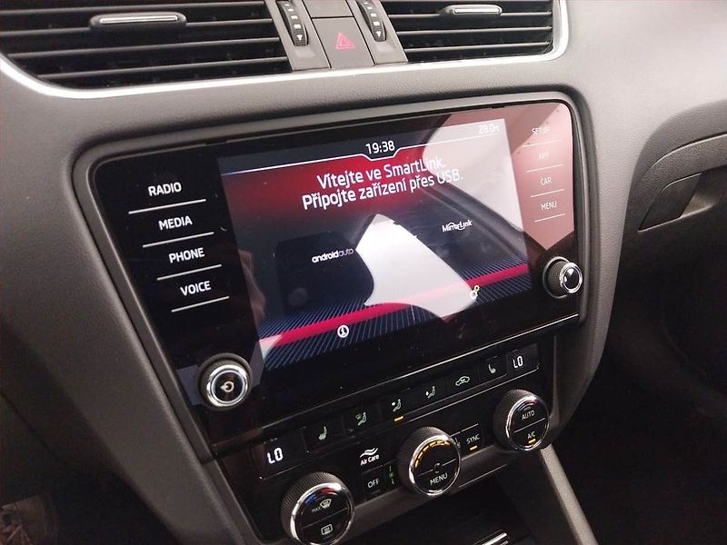 Škoda Octavia (2017) Style 1.4 TSI, Tempomat - fotka 21 z 21