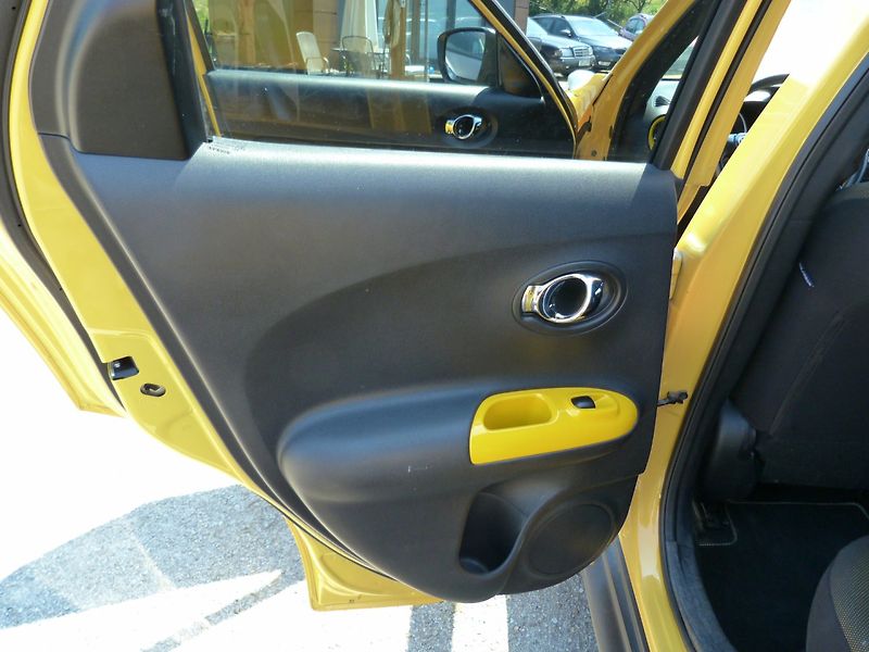 Nissan Juke 1.6 Dig-T 140 kw - fotka 16 z 20