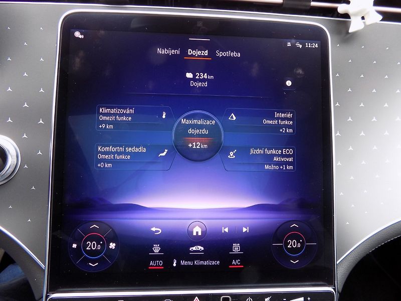 Mercedes-Benz EQE (2023) 350+/Performance-LED/PANO/DPH/ - fotka 43 z 50