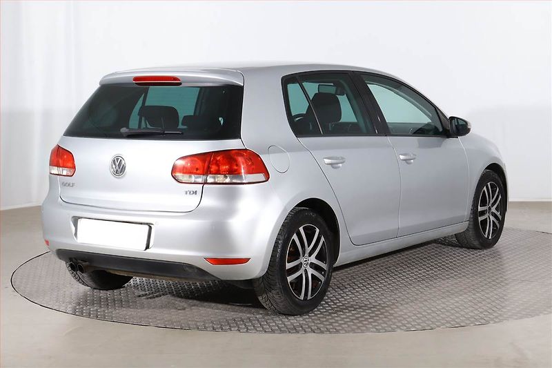 Volkswagen Golf (2009) 2.0 TDI, Serv.kniha, po STK - fotka 5 z 18