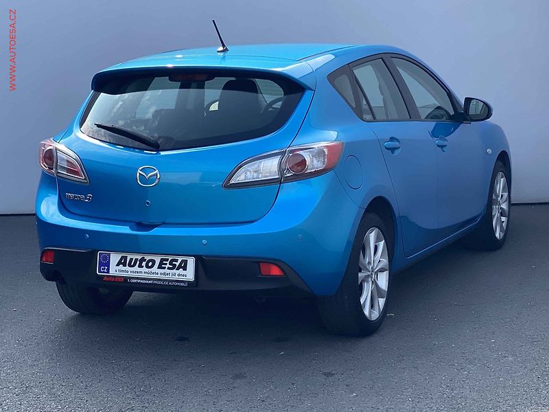Mazda 3 (2009) 1.6i, Xenon, výhřev.sed - fotka 4 z 16