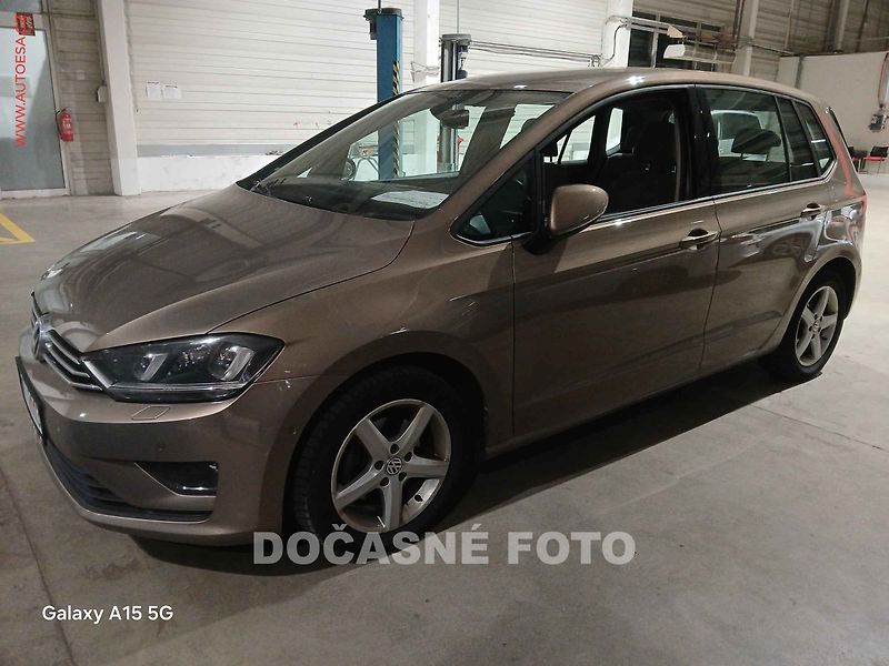 Volkswagen Golf Sportsvan (2015) 1.6. tdi, AT - fotka 1 z 3