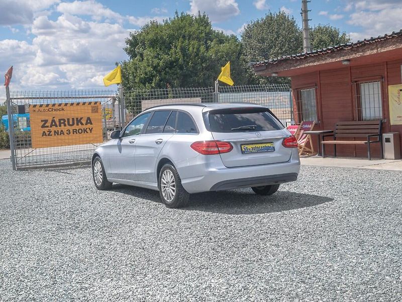 Mercedes-Benz Třídy C (2019) 220CDI LED – NAVIGACE - fotka 7 z 58