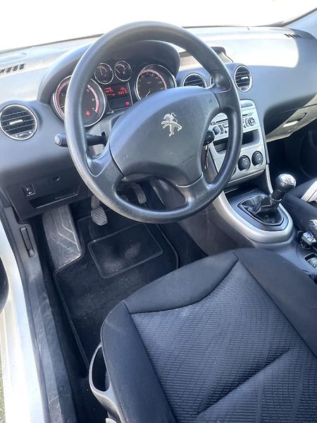 Peugeot 308 Prodám Peugeot 308 1.4 VTi - fotka 7 z 7