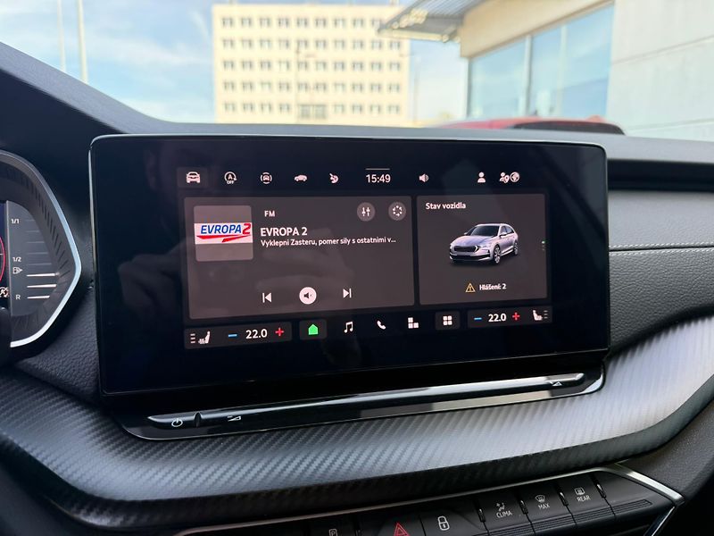 Škoda Octavia Sportline 2.0 TDI 110kw DSG Co - fotka 11 z 26
