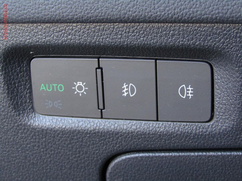 Škoda Octavia (2020) 2.0 TDi, Style, DSG - fotka 13 z 24