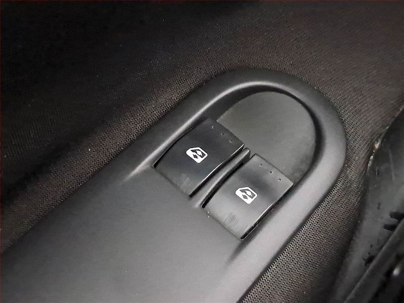 Renault Mégane (2004) 1.5 dCi , po STK - fotka 15 z 15