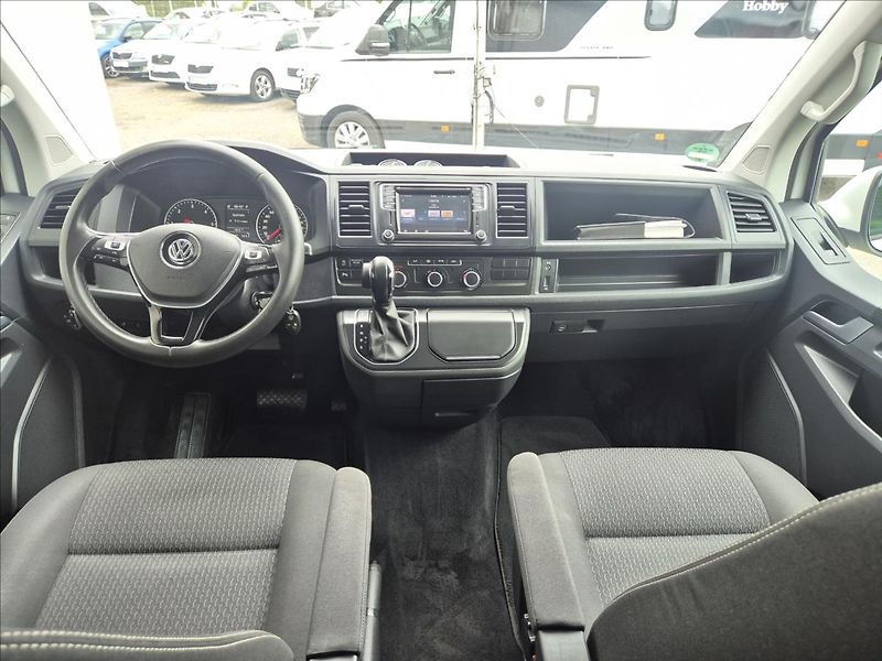 Volkswagen Multivan (2016) 2,0 TDI DSG 110Kw Webasto - fotka 26 z 39