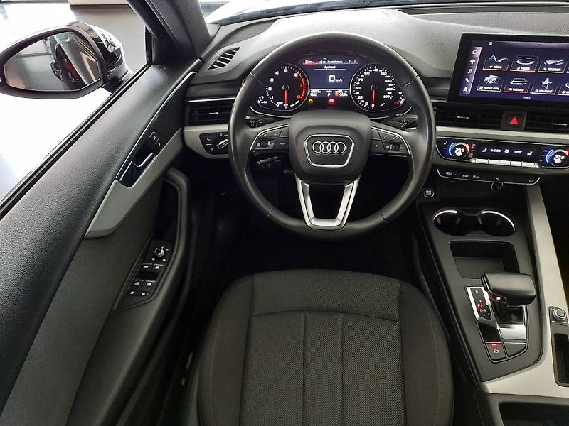 Audi A4 (2022) Avant 45 TFSI quattro (195kW/2 - fotka 11 z 26
