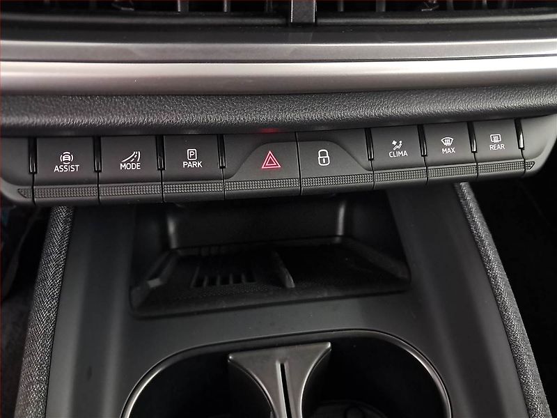 Škoda Elroq (2025) 50 (55 kWh), SoH 100% - fotka 17 z 24