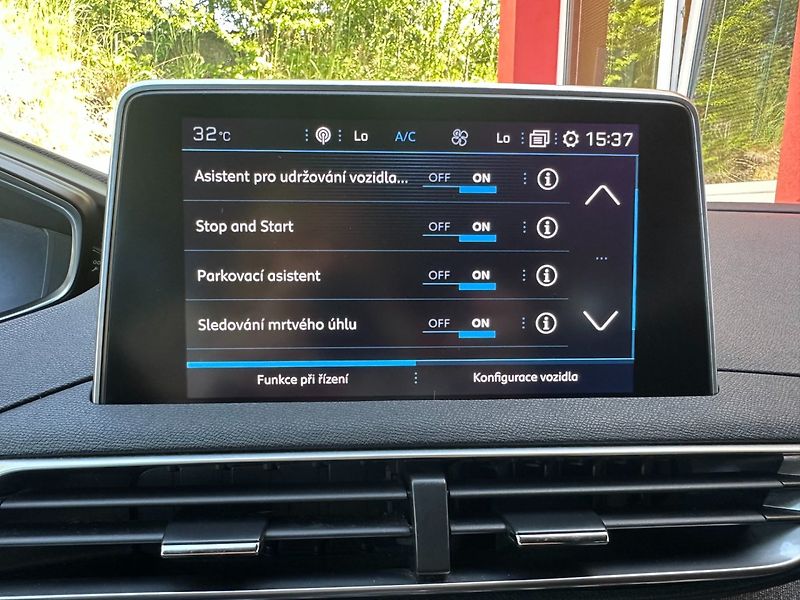 Peugeot 5008 (2018) 1.5HDi 96KW/GTLINE/7MÍST/1MAJ - fotka 36 z 46