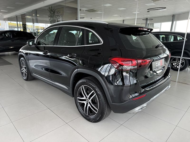 Mercedes-Benz GLA 200d AUT*Distronic*Tažné*DPH - fotka 7 z 37