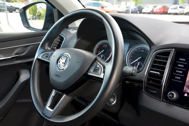 Škoda Karoq (2019) 1.5 TSI 110 kW Style EXTRA - fotka 26 z 26
