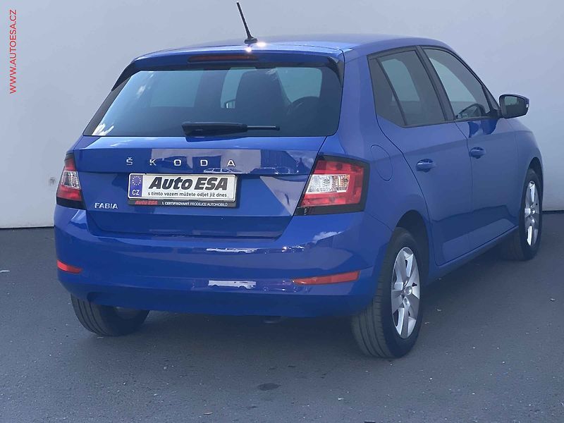Škoda Fabia (2020) 1.0 TSi, 1.maj,ČR, Ambition - fotka 4 z 13
