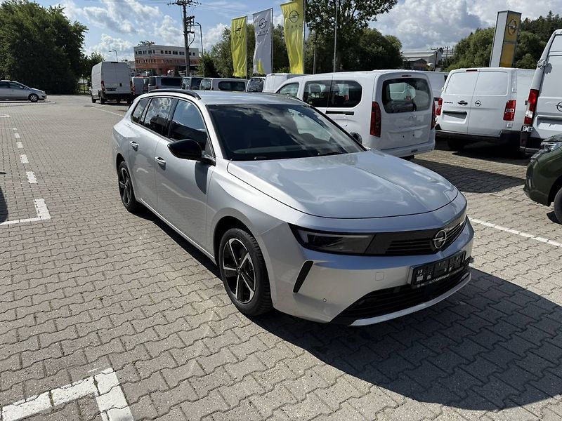 Opel Astra Edition ST 1.2 TURBO (96kW/130 - fotka 7 z 25