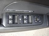 Škoda Superb 2.0 TDi, 125 kW, tažné, klima - náhled 14