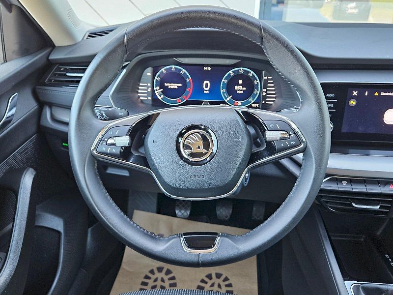 Škoda Octavia (2024) COMBI Ambition PLUS TSI 110/1. - fotka 5 z 26