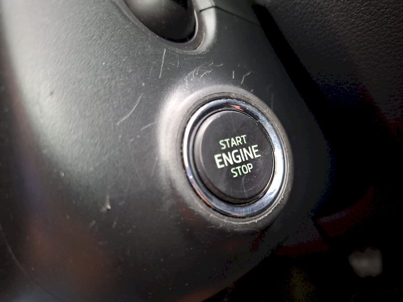 Škoda Fabia (2018) 1.0 TSI / 81 kW / 6MP / STYLE - fotka 23 z 30