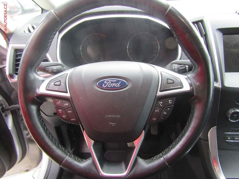 Ford S-MAX (2017) 1.5EB, 1.maj, Navi, AC - fotka 13 z 16