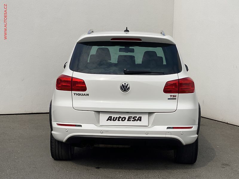 Volkswagen Tiguan (2012) 1.4 TSi, Sport, bixen, navi - fotka 5 z 18