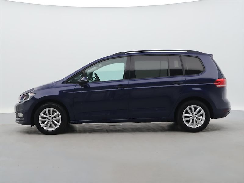Volkswagen Touran 1,6 TDI 81kW Navi Tažné - fotka 4 z 34